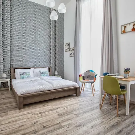 Passage 1 Βουδαπέστη