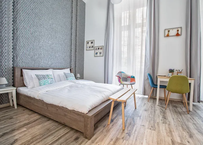 Passage 1 Bed & Breakfast 3*