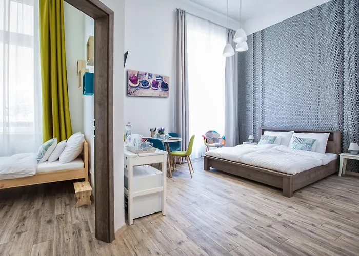 Passage 1 3* Budapest